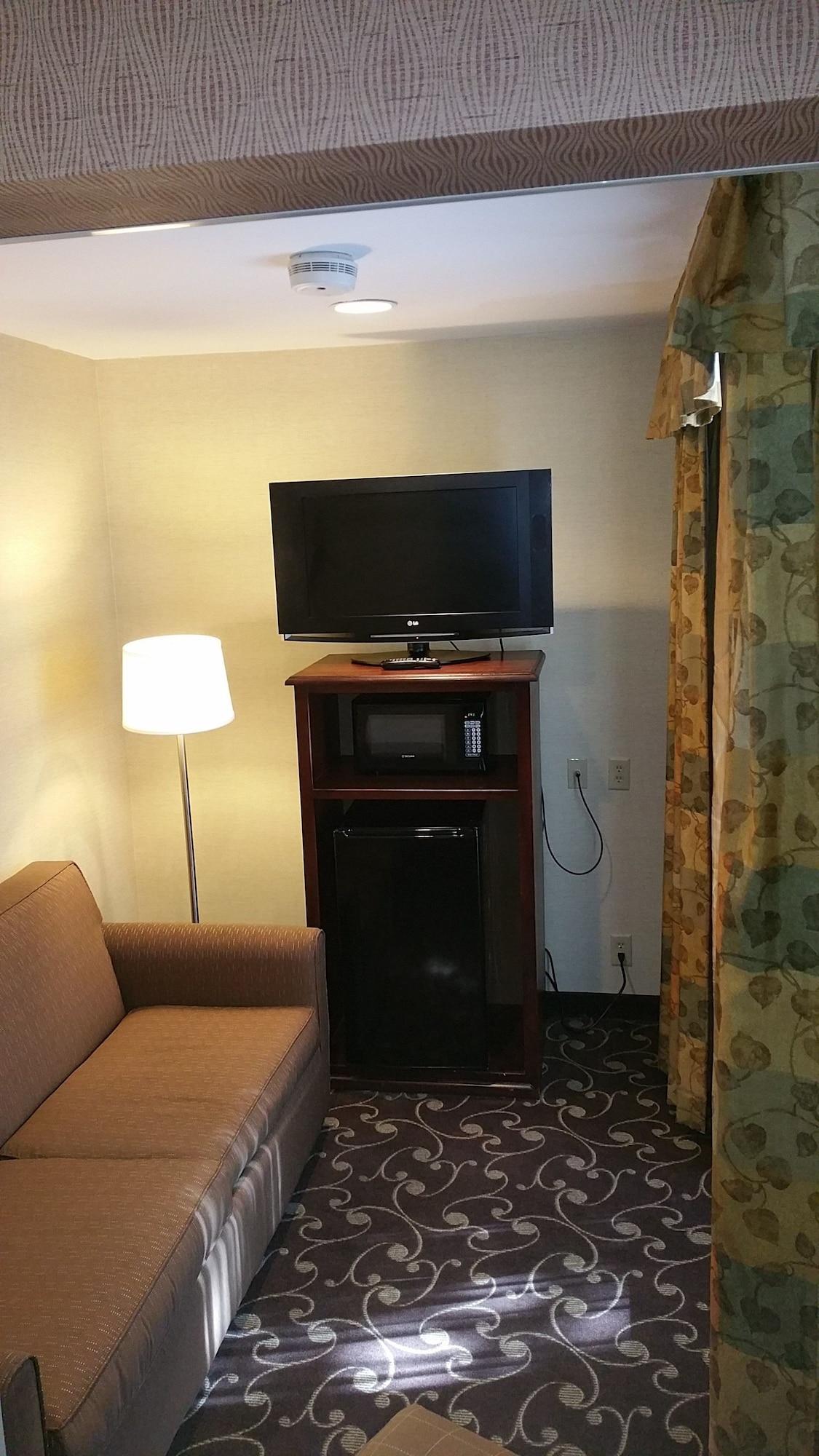 Hotel Hampton By Hilton Brattleboro Esterno foto
