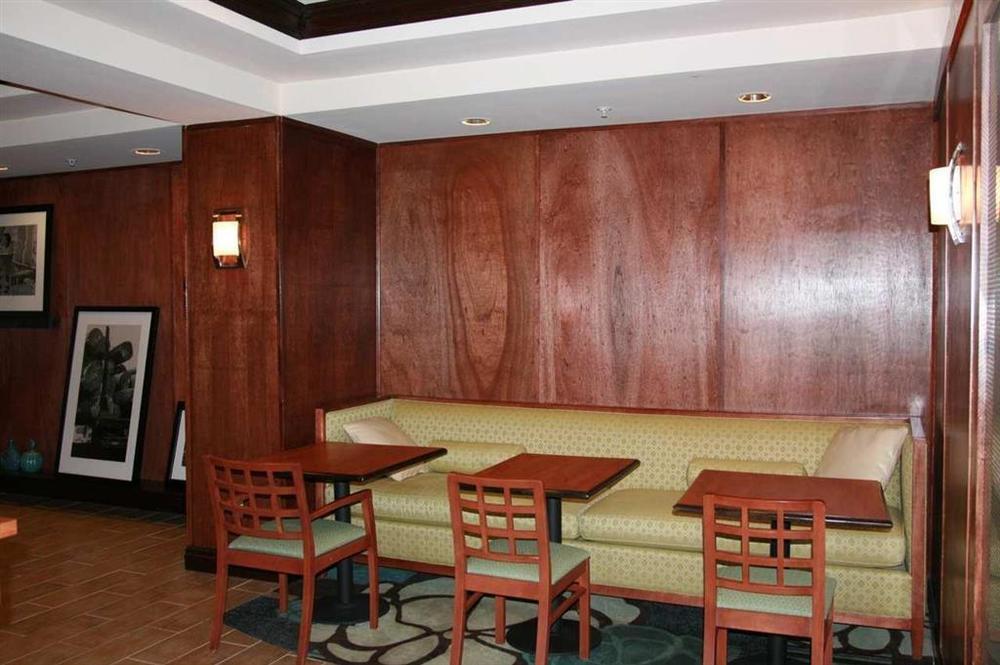 Hotel Hampton By Hilton Brattleboro Ristorante foto