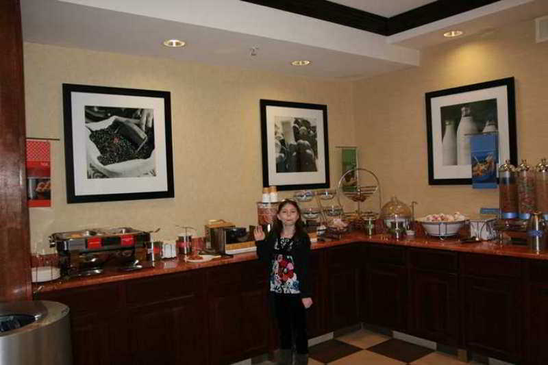 Hotel Hampton By Hilton Brattleboro Esterno foto