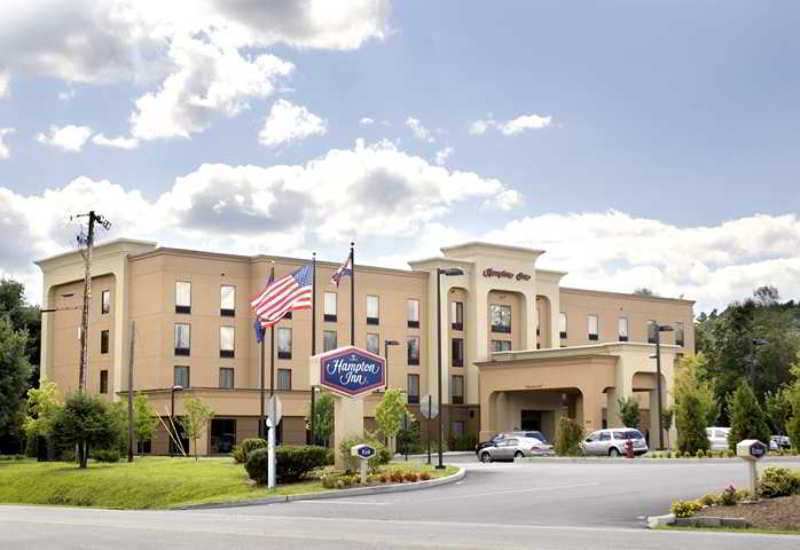 Hotel Hampton By Hilton Brattleboro Esterno foto